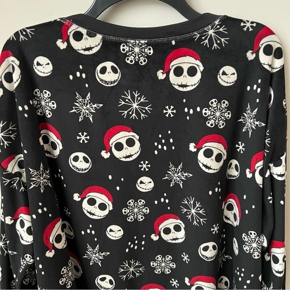 Nightmare Before Christmas Jack Skellington Santa Hat Fleece Pajama Top Size 3X - Picture 6 of 10
